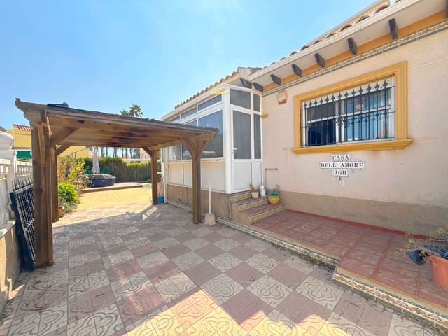 Bungalow de 2 habitaciones en La Zenia, Orihuela en venta con piscina - 219.950 € (Ref: 10082133)
