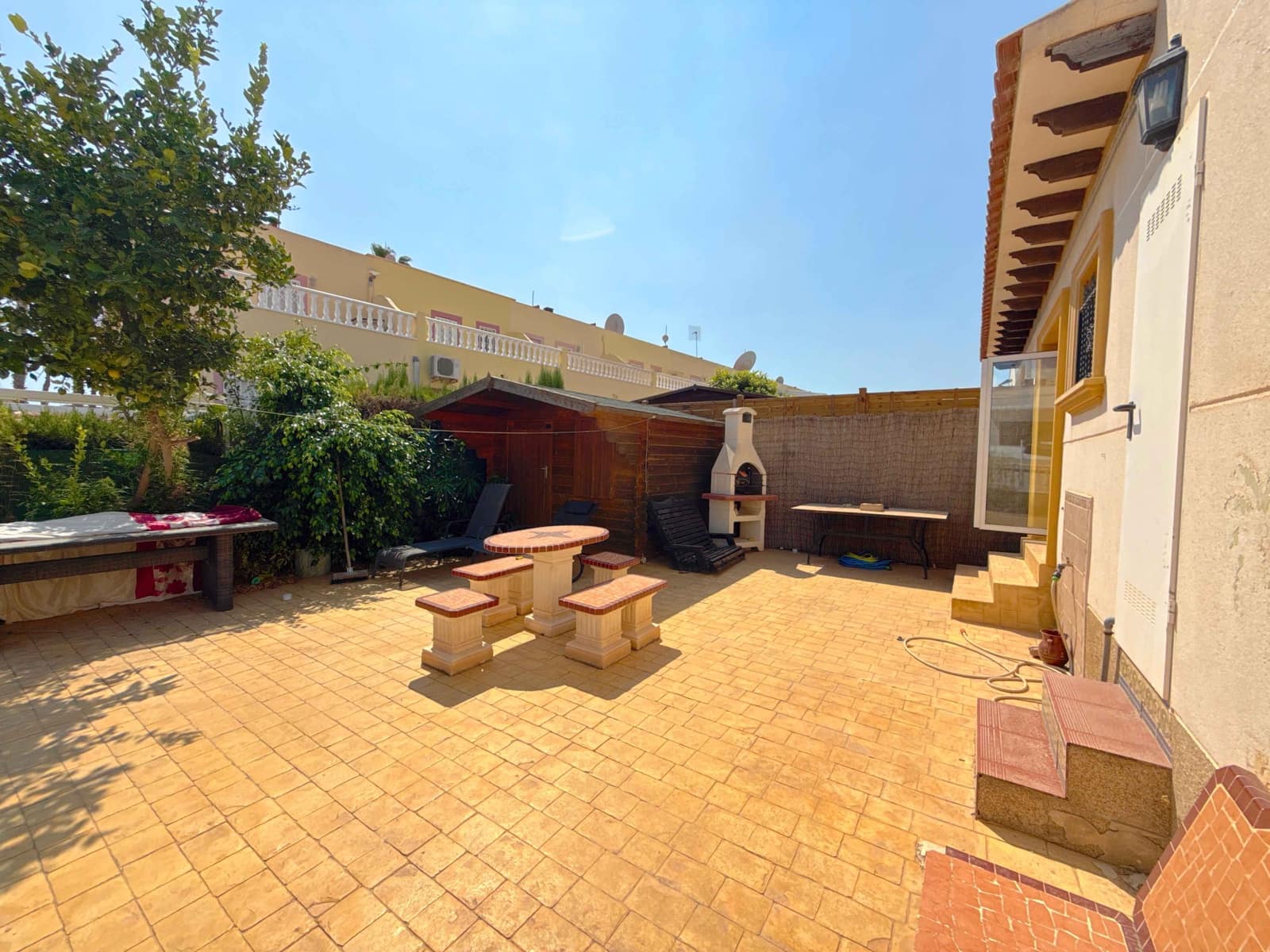 Bungalow de 2 habitaciones en La Zenia en venta con piscina - 219.950 € (Ref: 10082133)