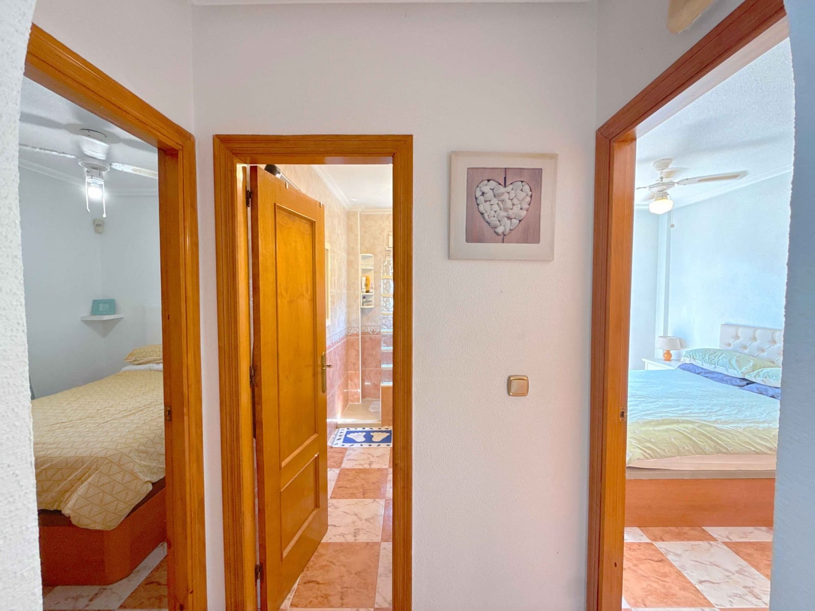 Bungalow de 2 habitaciones en La Zenia en venta con piscina - 219.950 € (Ref: 10082133)