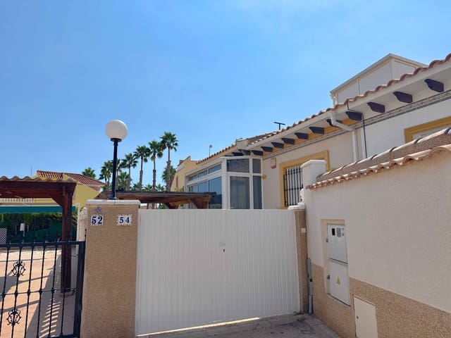 Bungalow de 2 habitaciones en La Zenia, Orihuela en venta con piscina - 219.950 € (Ref: 10082133)