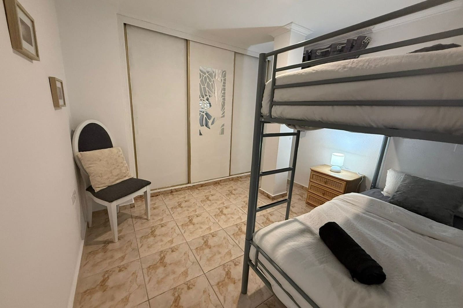5 makuuhuone Huvila myytävänä paikassa Villamartin mukana uima-altaan - 369 000 € (Ref: 10091612)