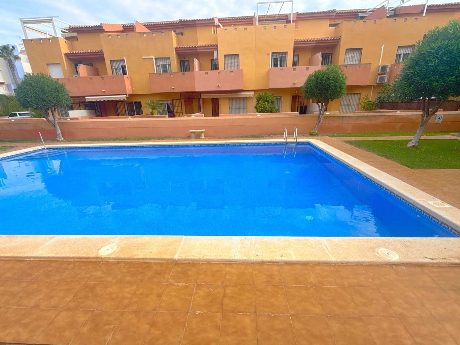 3 chambre Maison de Ville à vendre à Cabo Roig avec piscine - 239 950 € (Ref: 10117391)