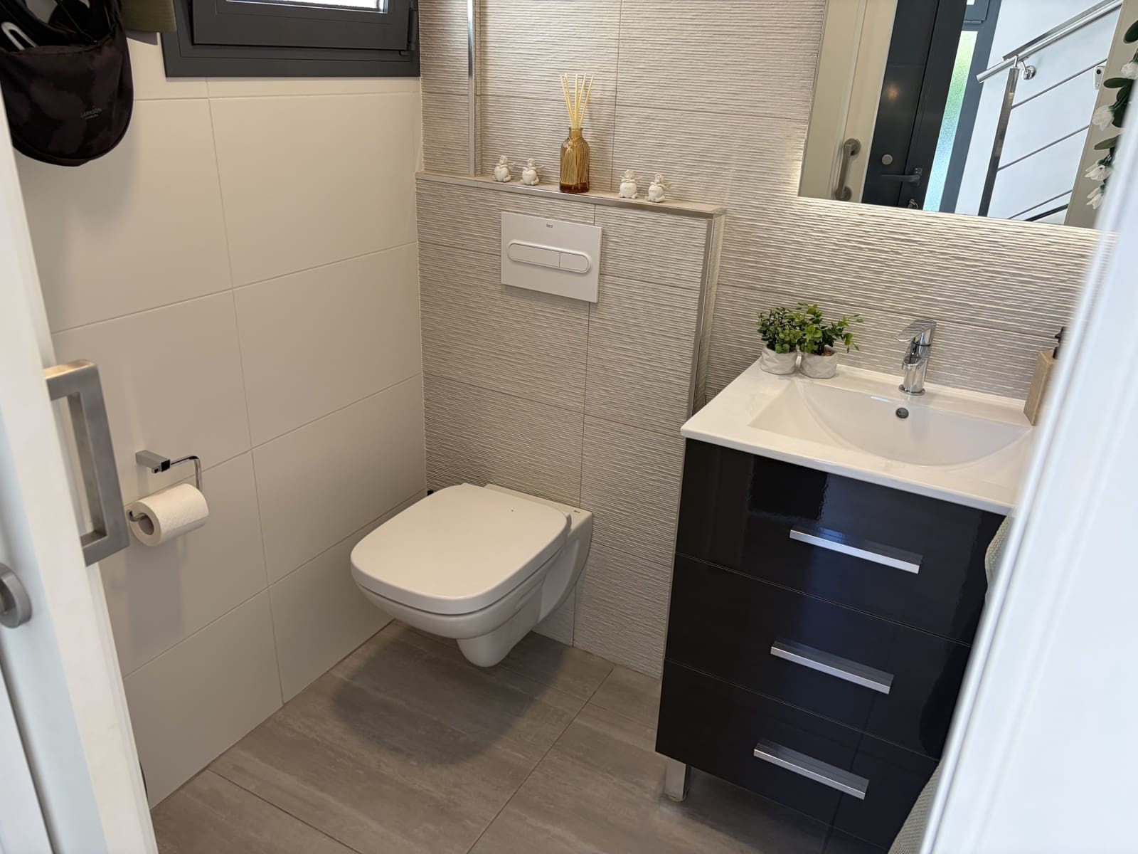 3 makuuhuone Omakotitalo myytävänä paikassa Benijofar mukana uima-altaan 
autotalli - 324 950 € (Ref: 10117400)