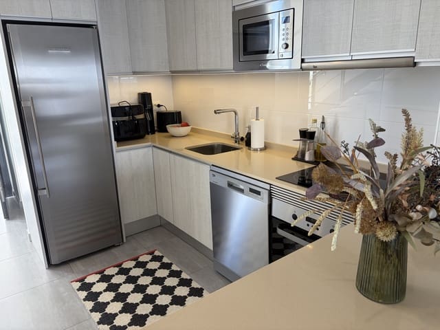 3 makuuhuone Omakotitalo myytävänä paikassa Benijófar mukana uima-altaan 
autotalli - 324 950 € (Ref: 10117400)