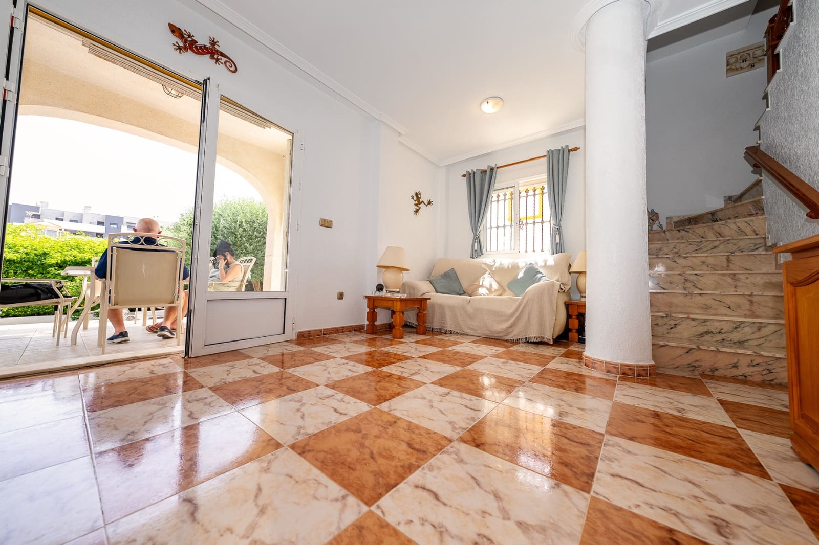 3 soverom Villa til salgs i Playa Flamenca med svømmebasseng - € 529 900 (Ref: 10117407)