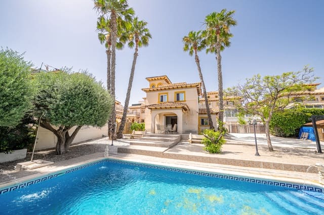 3 makuuhuone Huvila myytävänä paikassa Playa Flamenca, Orihuela mukana uima-altaan - 529 900 € (Ref: 10117407)
