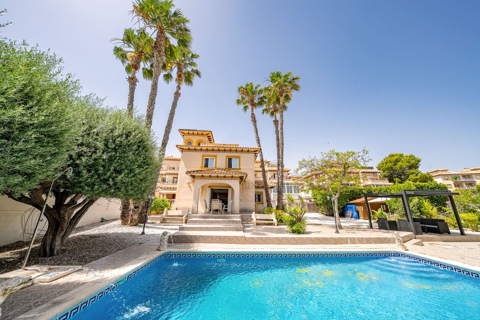 3 soverom Villa til salgs i Playa Flamenca med svømmebasseng - € 529 900 (Ref: 10117407)