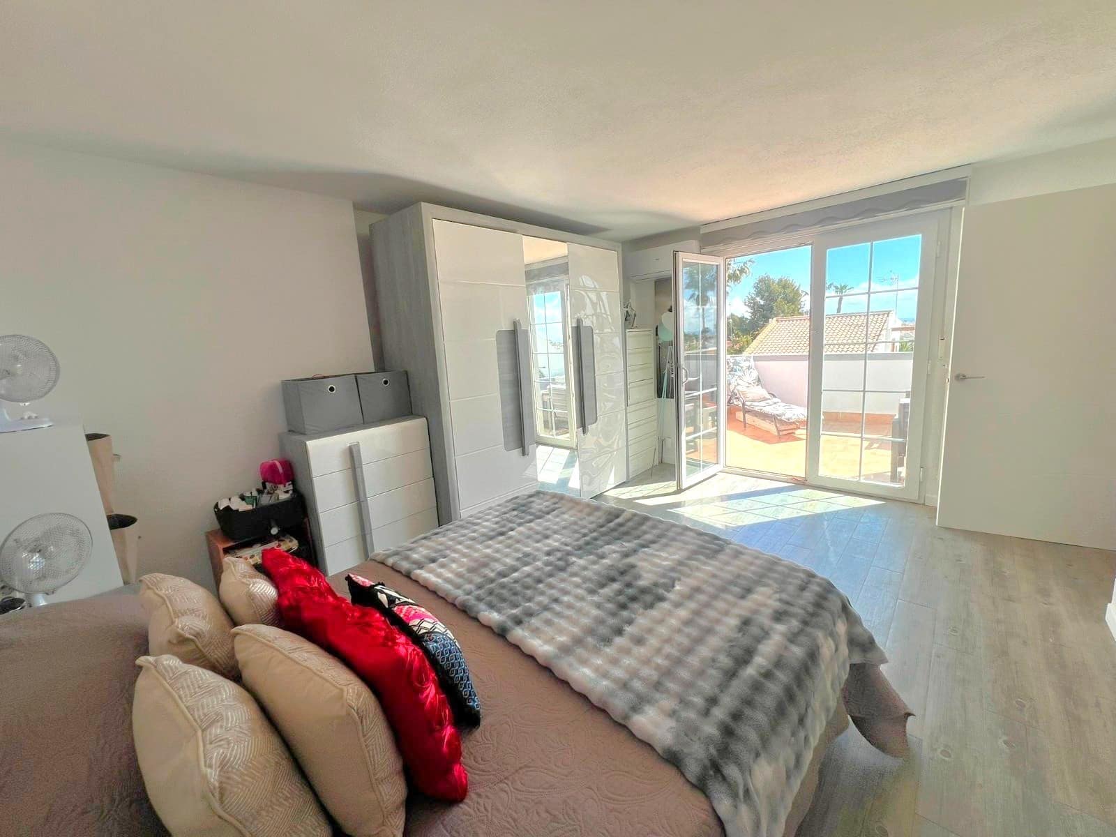 3 soverom Villa til salgs i Orihuela Costa med svømmebasseng - € 424 900 (Ref: 10117408)
