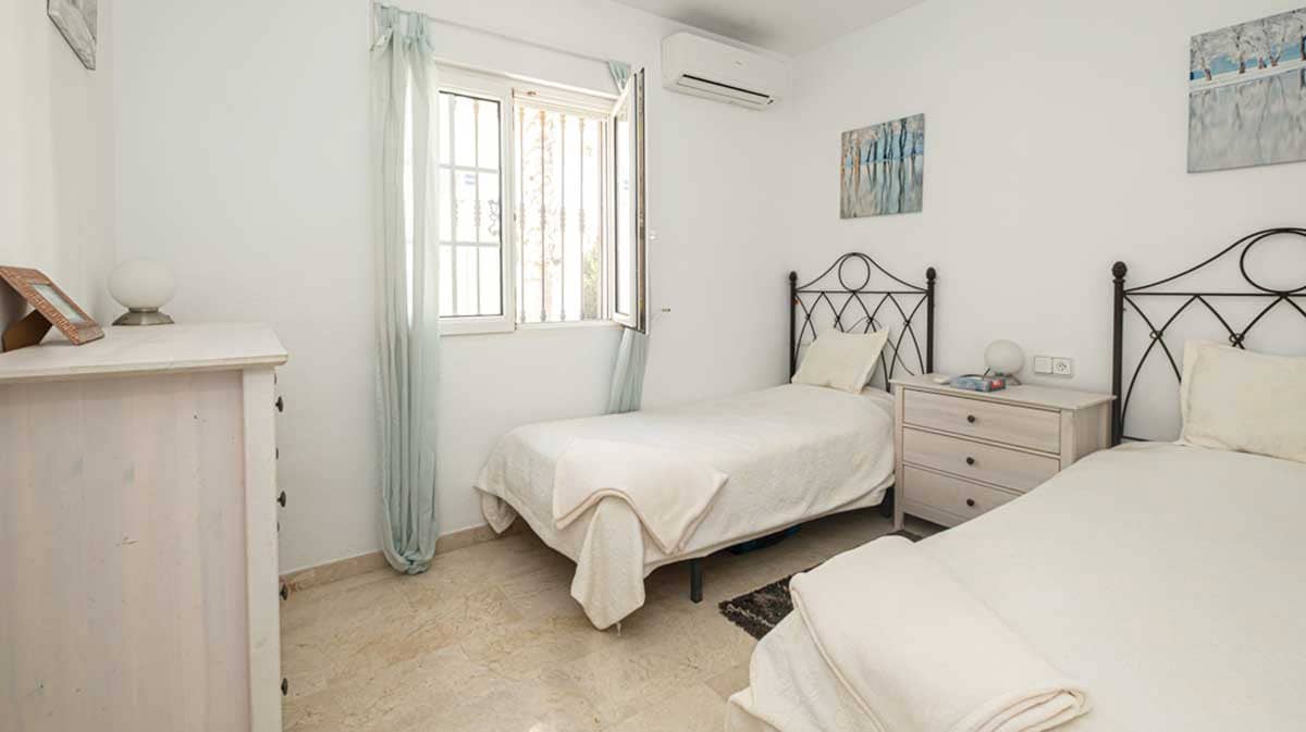 2 sovrum Lägenhet till salu i Dehesa de Campoamor med pool - 209 000 € (Ref: 10135058)