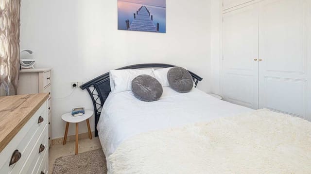 2 camera da letto Appartamento in vendita in Dehesa de Campoamor, Orihuela con piscina - 209.000 € (Rif: 10135058)