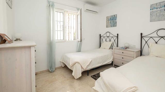 2 camera da letto Appartamento in vendita in Dehesa de Campoamor, Orihuela con piscina - 209.000 € (Rif: 10135058)