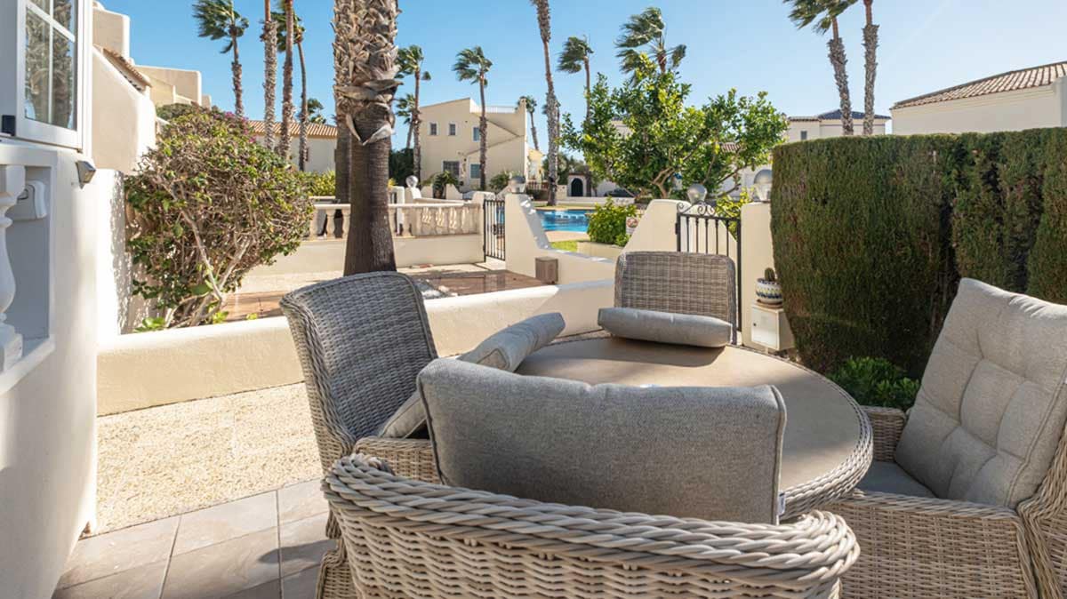 2 sovrum Lägenhet till salu i Dehesa de Campoamor med pool - 209 000 € (Ref: 10135058)