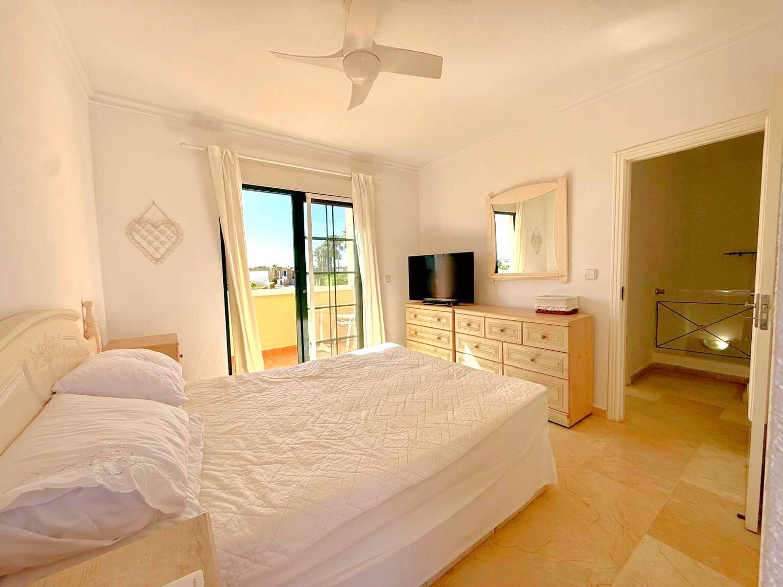 6 soveværelse Villa til salg i Orihuela Costa med swimmingpool - € 475.000 (Ref: 10160339)