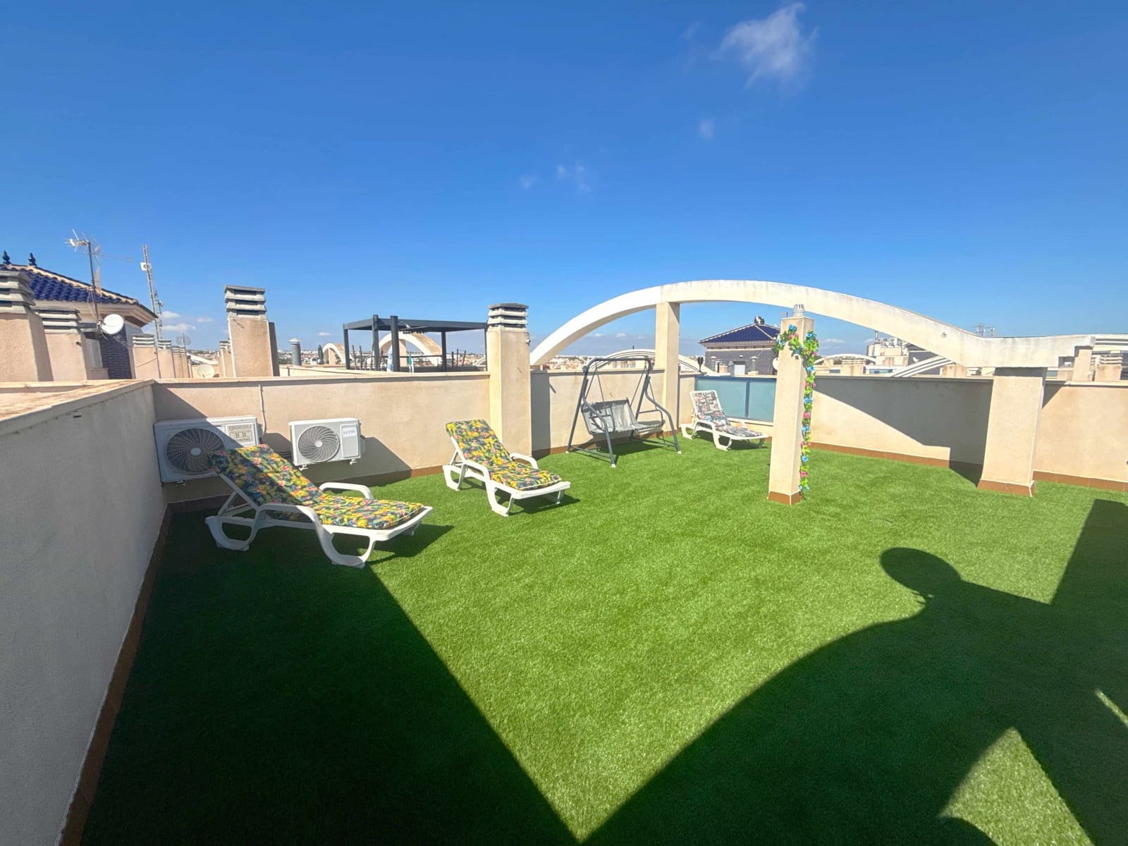 2 makuuhuone Kattohuoneisto myytävänä paikassa Cabo Roig mukana uima-altaan 
autotalli - 219 950 € (Ref: 10160346)