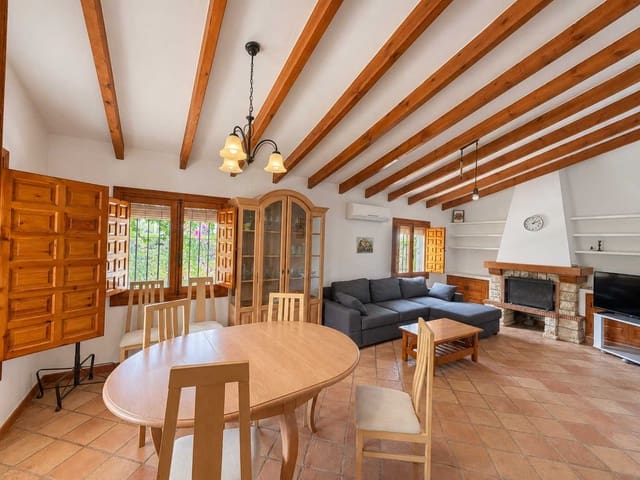 4 soveværelse Villa til salg i Cabo Roig, Orihuela med swimmingpool garage - € 749.950 (Ref: 10160363)