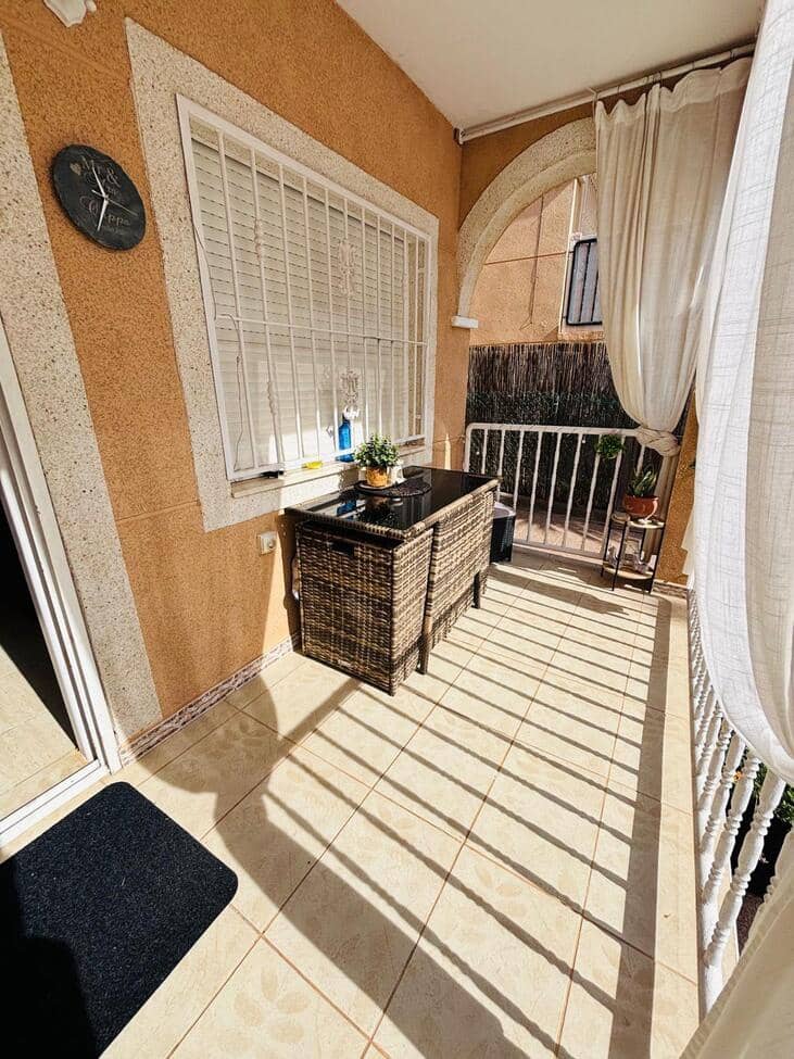 2 Zimmer Apartment zu verkaufen in Orihuela Costa mit Pool Garage - 155.000 € (Ref: 10160370)