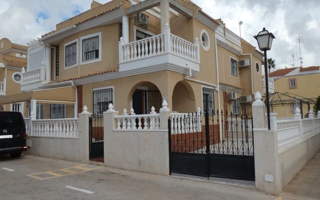 3 camera da letto Villetta Bifamiliare in vendita in Cabo Roig, Orihuela con piscina - 249.995 € (Rif: 10160432)