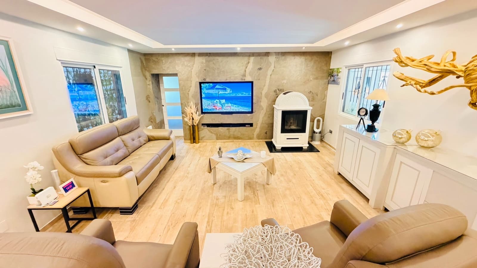 Chalet de 5 habitaciones en Daya Vieja en venta con piscina garaje - 749.000 € (Ref: 10172427)