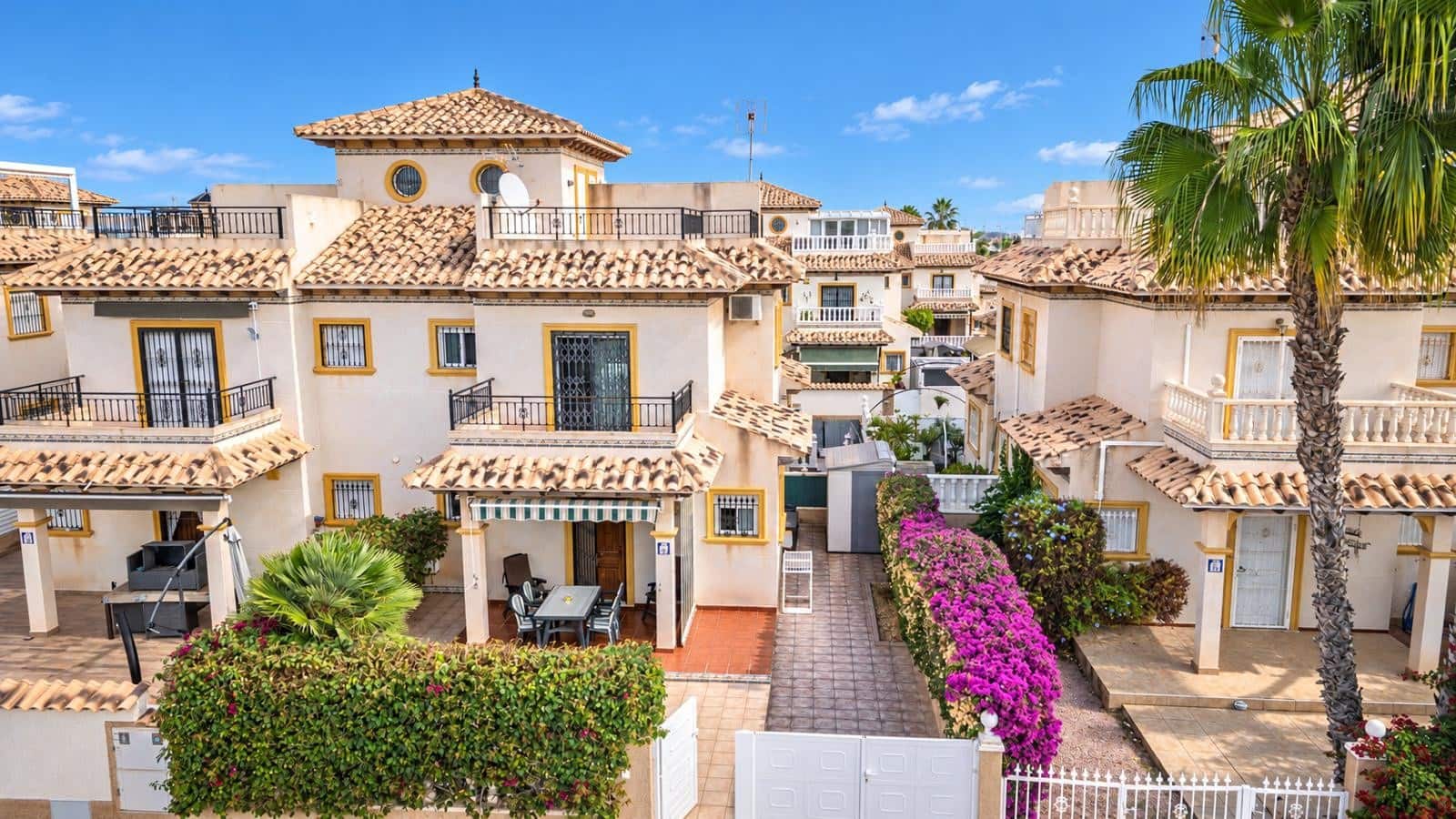 2 soverom Hus til salgs i La Zenia med svømmebasseng - € 235 000 (Ref: 10172434)