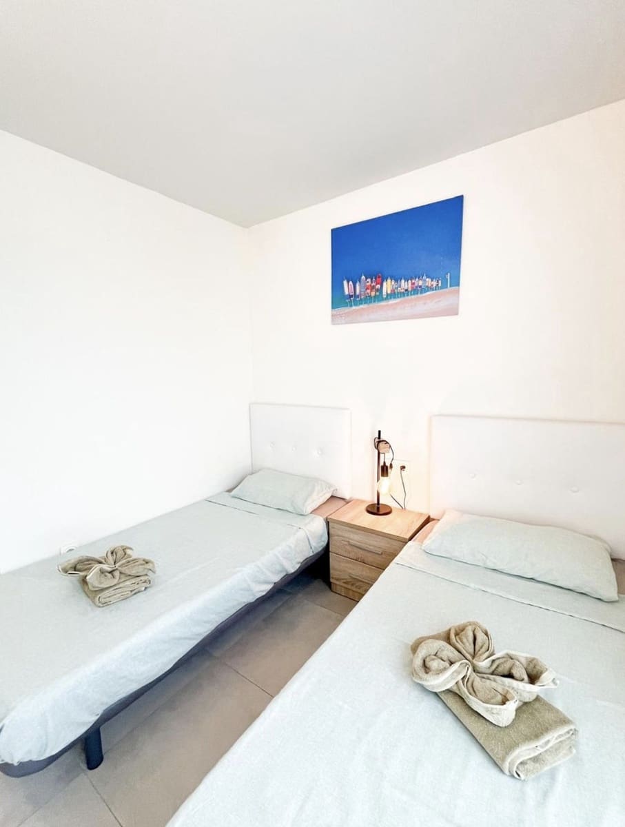 2 soveværelse Lejlighed til salg i Pilar de la Horadada med swimmingpool - € 285.000 (Ref: 8774793)