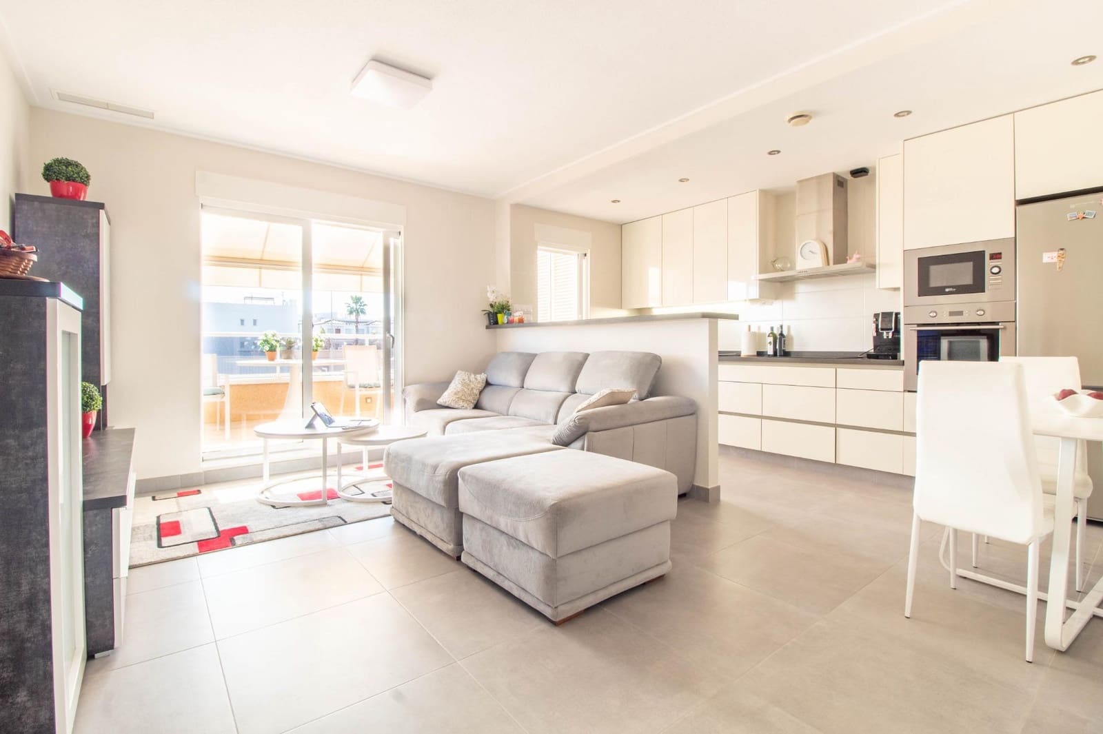 2 quarto Bungalow para venda em Punta Prima com piscina - 294 000 € (Ref: 8842069)