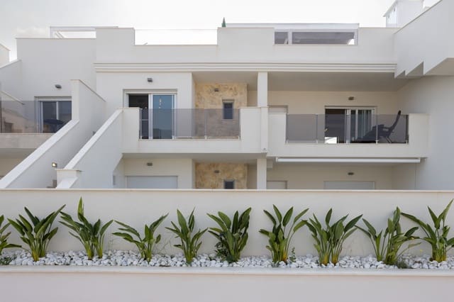 2 soveværelse Lejlighed til salg i Blue Lagoon med swimmingpool garage - € 299.500 (Ref: 8891633)