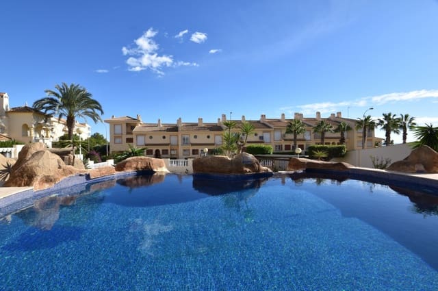 2 soveværelse Lejlighed til salg i Campoamor, Orihuela med swimmingpool - € 264.500 (Ref: 8922467)