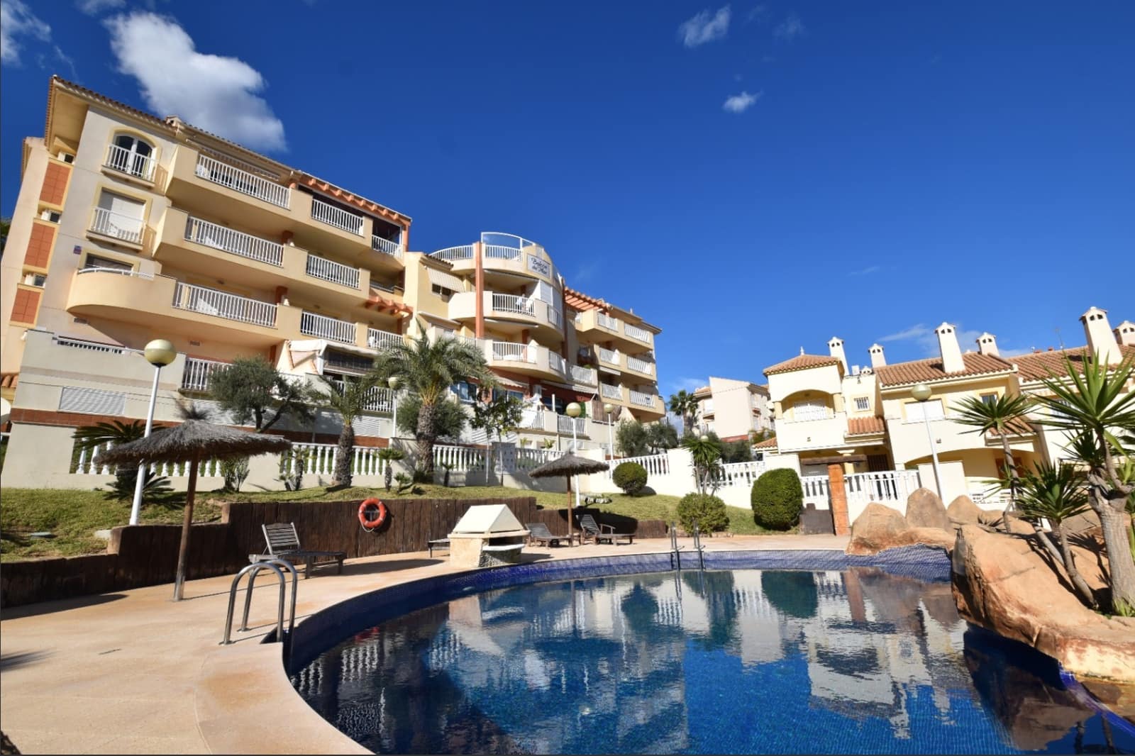 2 bedroom Apartment for sale in Campoamor with pool - € 264,500 (Ref: 8922467)