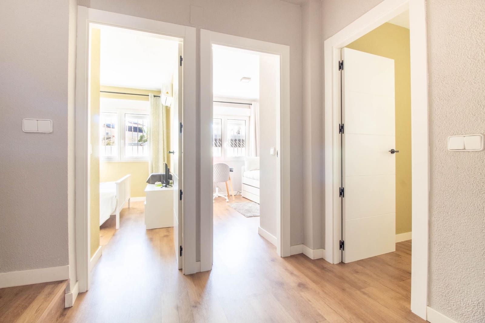 3 slaapkamer Villa te koop in Blue Lagoon met zwembad - € 425.000 (Ref: 8941818)