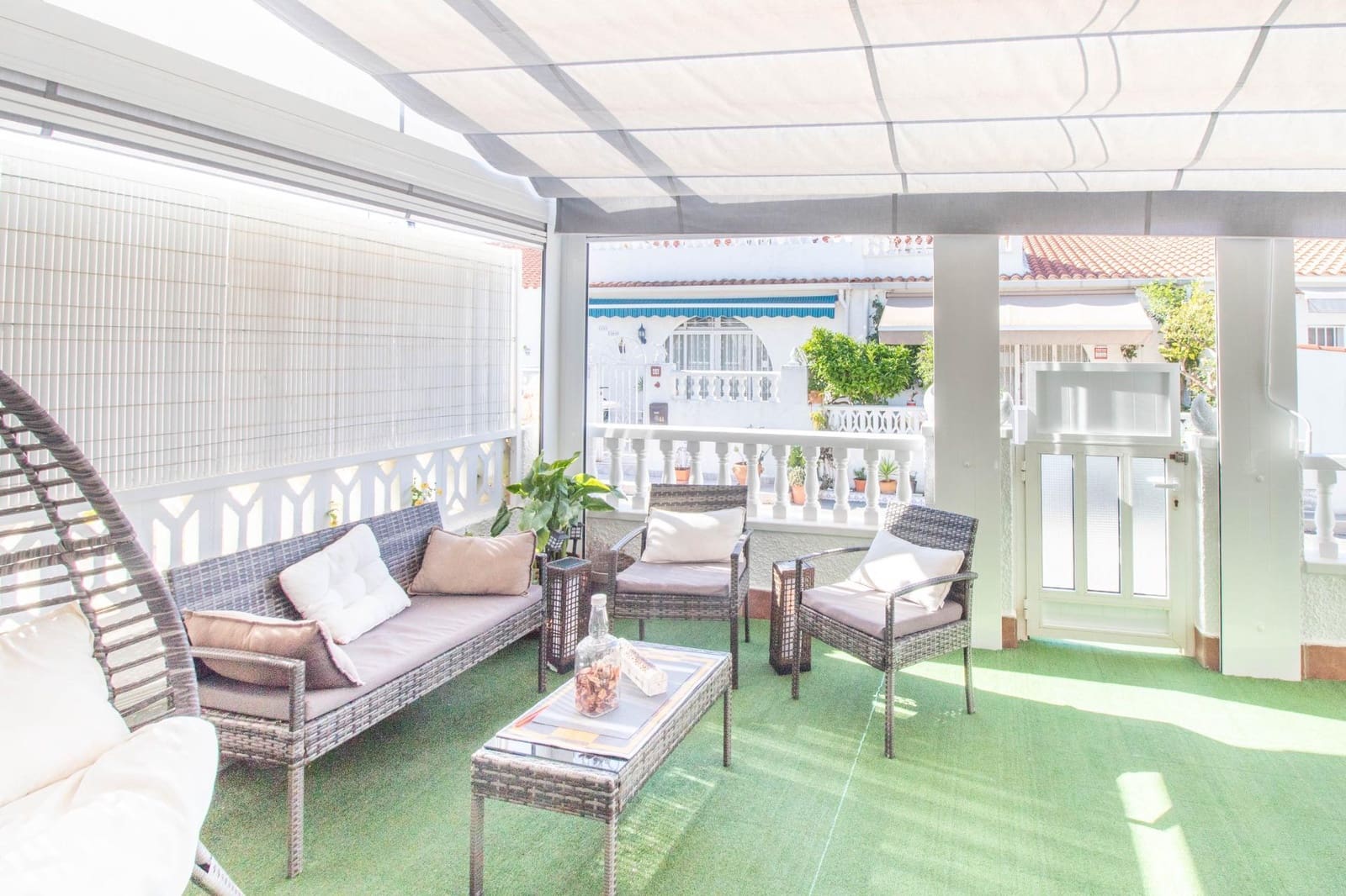 2 soveværelse Bungalow til salg i El Chaparral med swimmingpool - € 149.000 (Ref: 8956364)