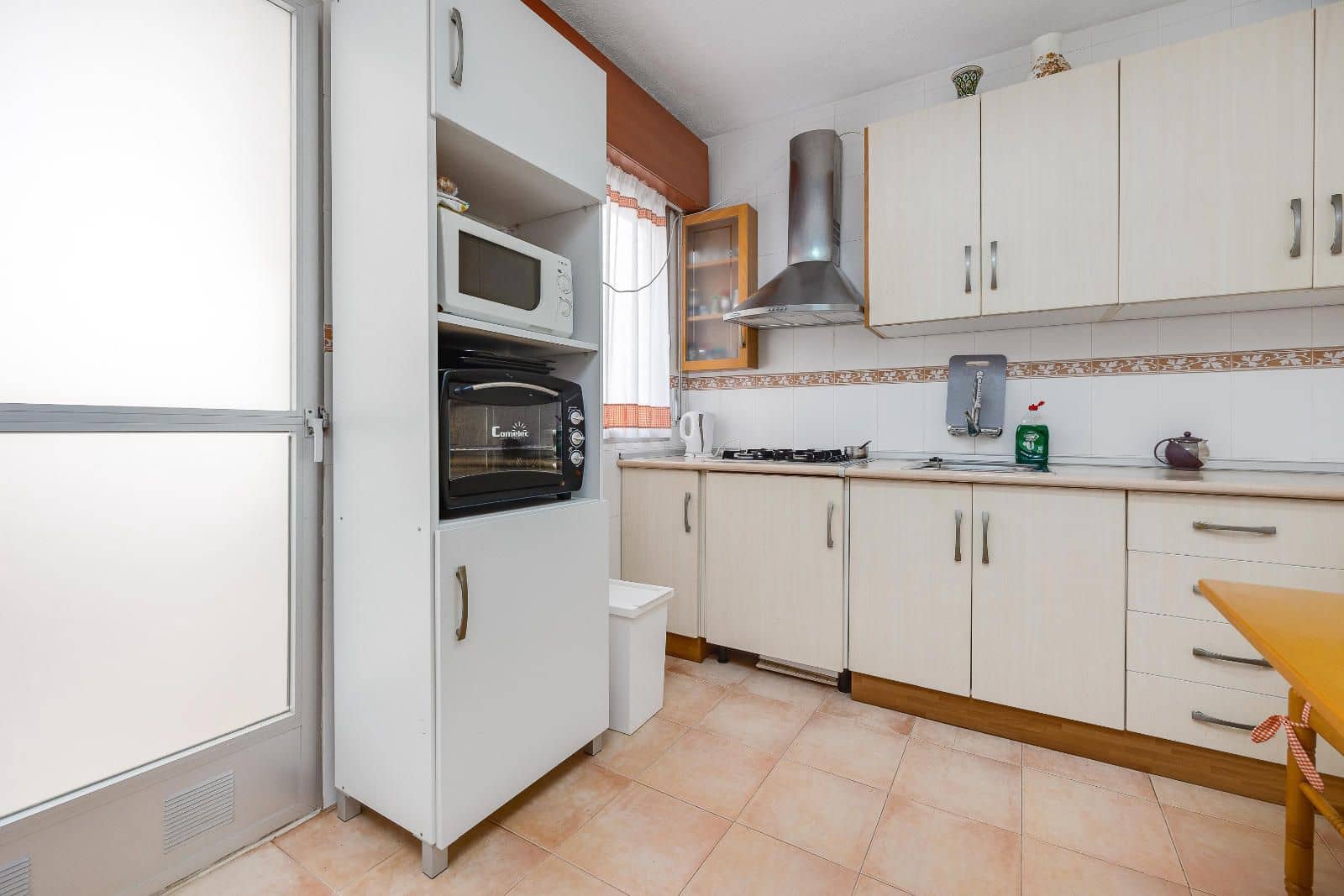 3 bedroom Apartment for sale in Los Cuarteros with pool - € 119,969 (Ref: 9021987)