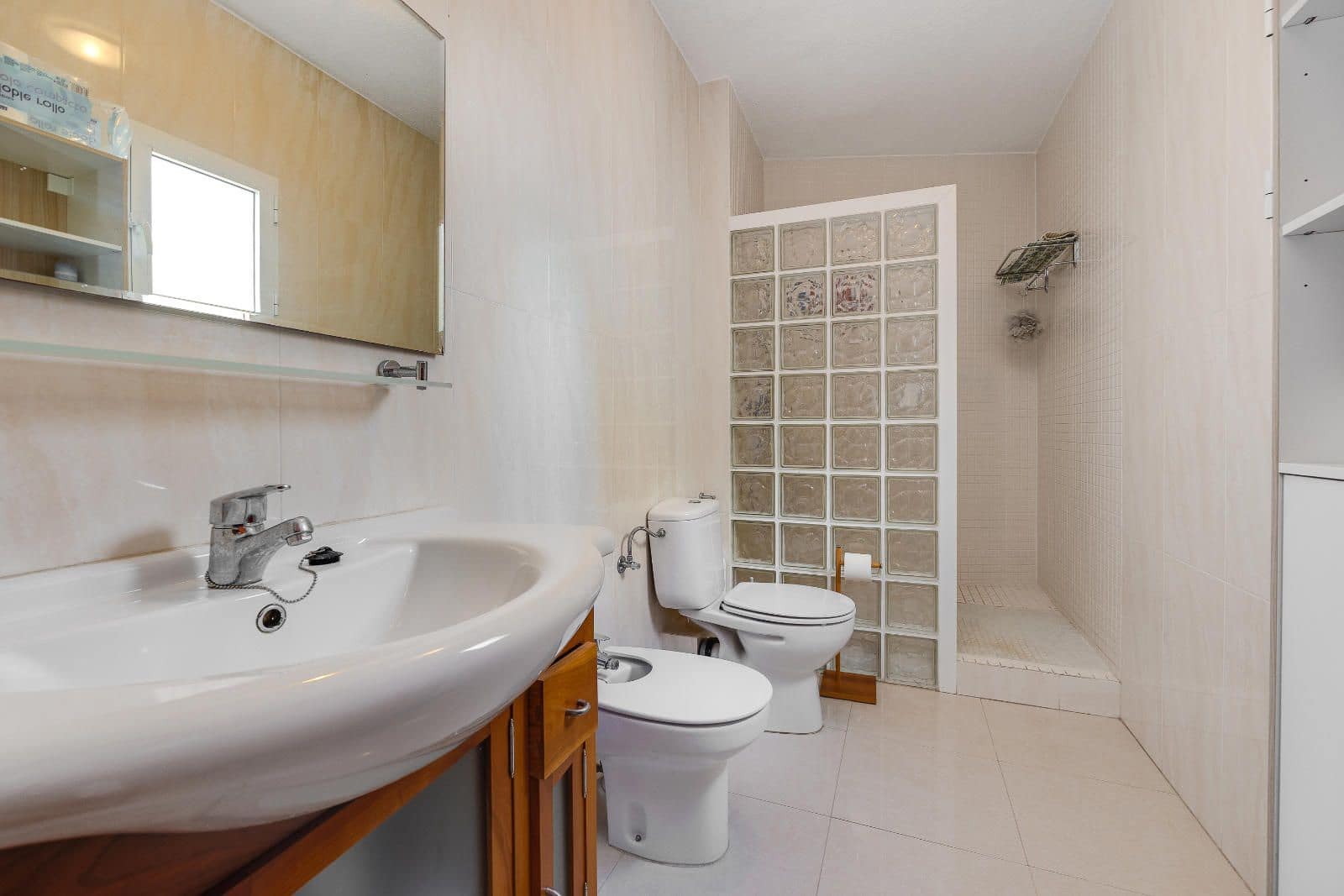 3 bedroom Apartment for sale in Los Cuarteros with pool - € 119,969 (Ref: 9021987)