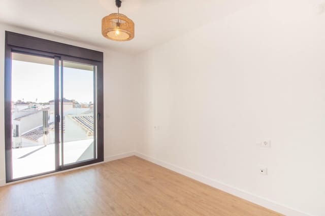 2 sypialnia Penthouse na sprzedaż w Villamartin, Orihuela z basenem garażem - 379 000 € (Ref: 9035794)