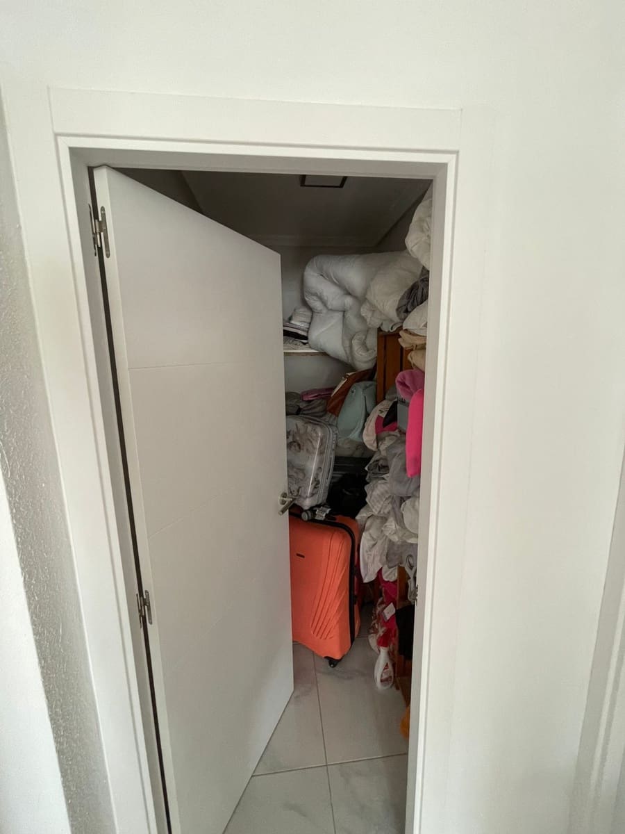 5 bedroom Villa for sale in Cabo Roig with pool garage - € 585,000 (Ref: 9064433)