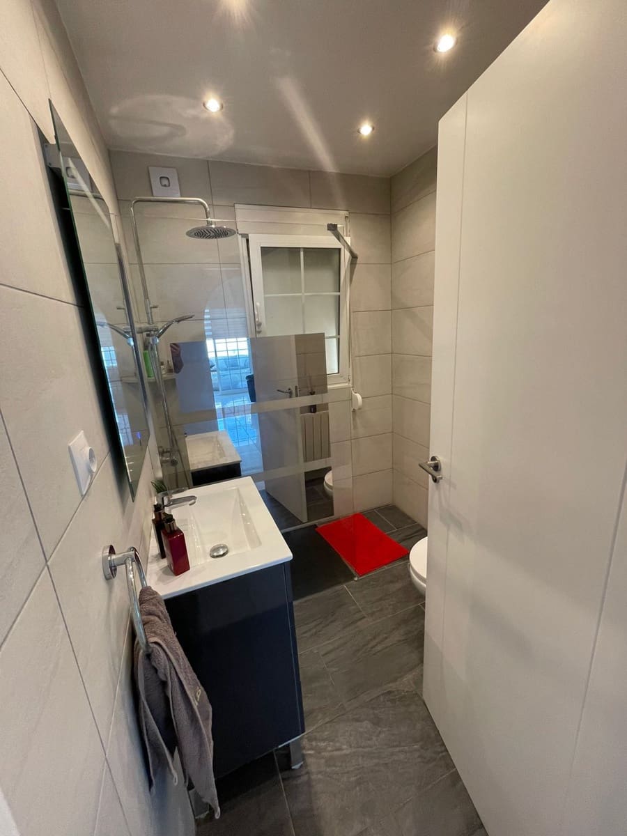 5 bedroom Villa for sale in Cabo Roig with pool garage - € 585,000 (Ref: 9064433)