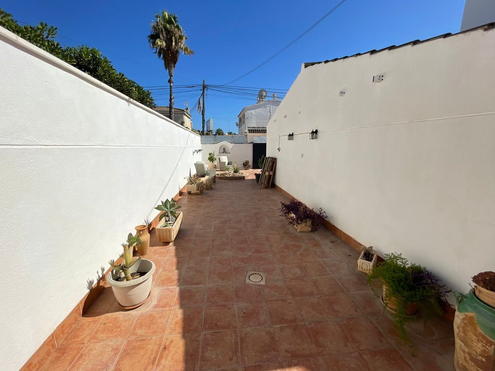 5 bedroom Villa for sale in Cabo Roig with pool garage - € 585,000 (Ref: 9064433)