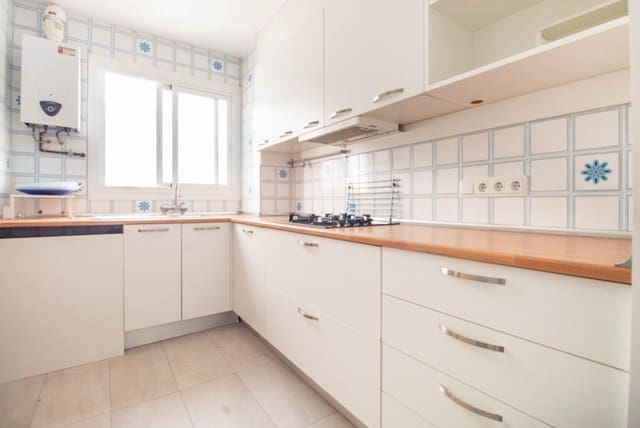 3 chambre Appartement à vendre à Playa del Acequión, Torrevieja avec piscine - 160 000 € (Ref: 9072634)