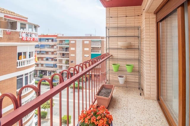 3 chambre Appartement à vendre à Playa del Acequión, Torrevieja avec piscine - 160 000 € (Ref: 9072634)