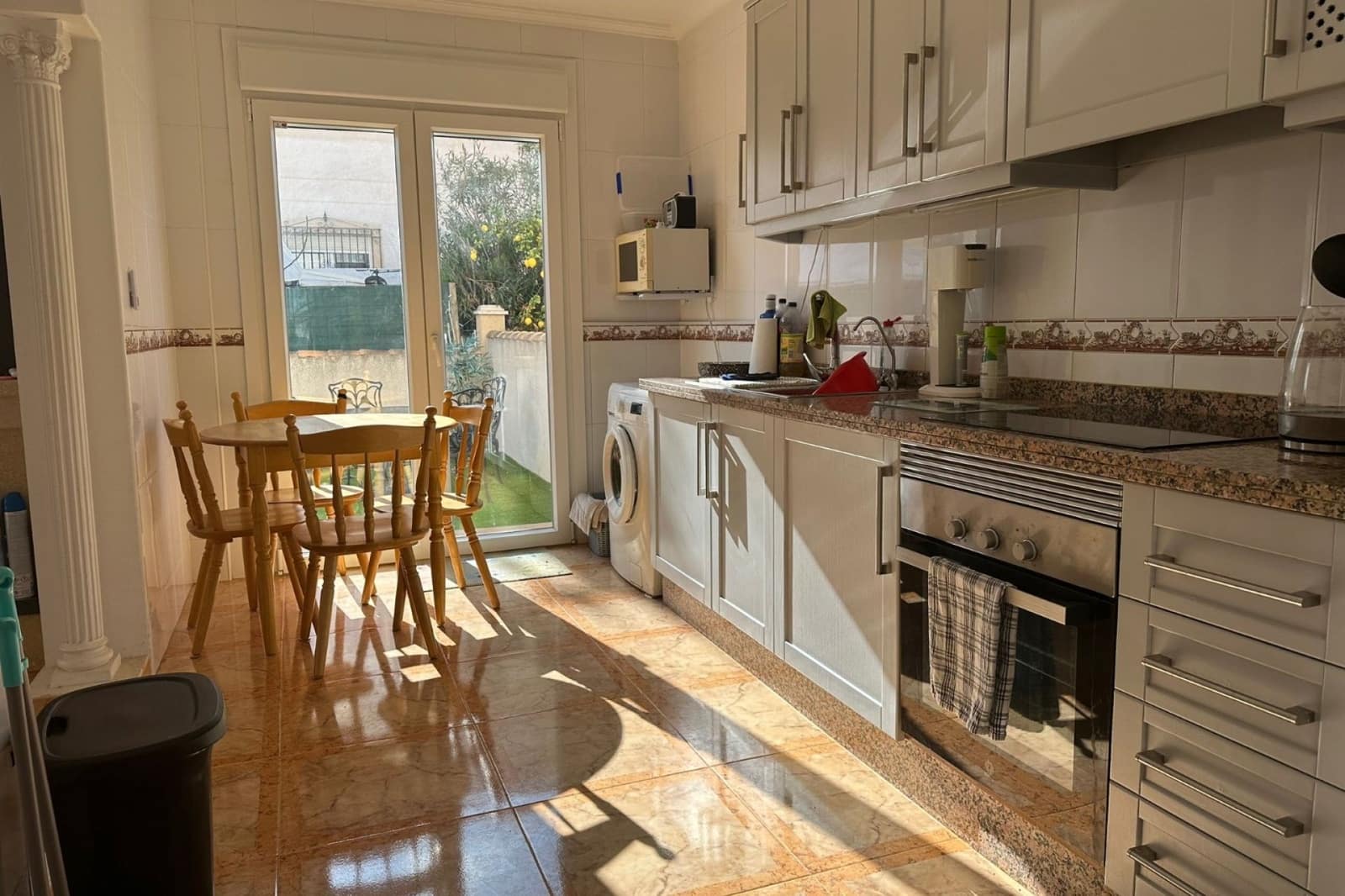 2 bedroom Apartment for sale in Villamartin with pool - € 159,000 (Ref: 9094548)