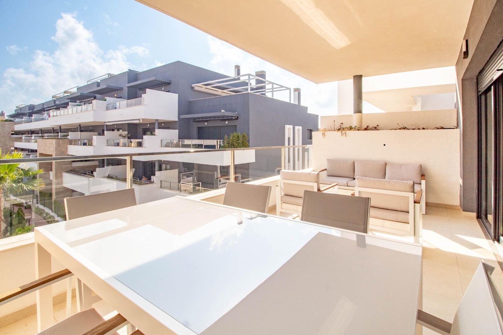 2 bedroom Apartment for sale in Playa Flamenca with pool - € 395,000 (Ref: 9105213)