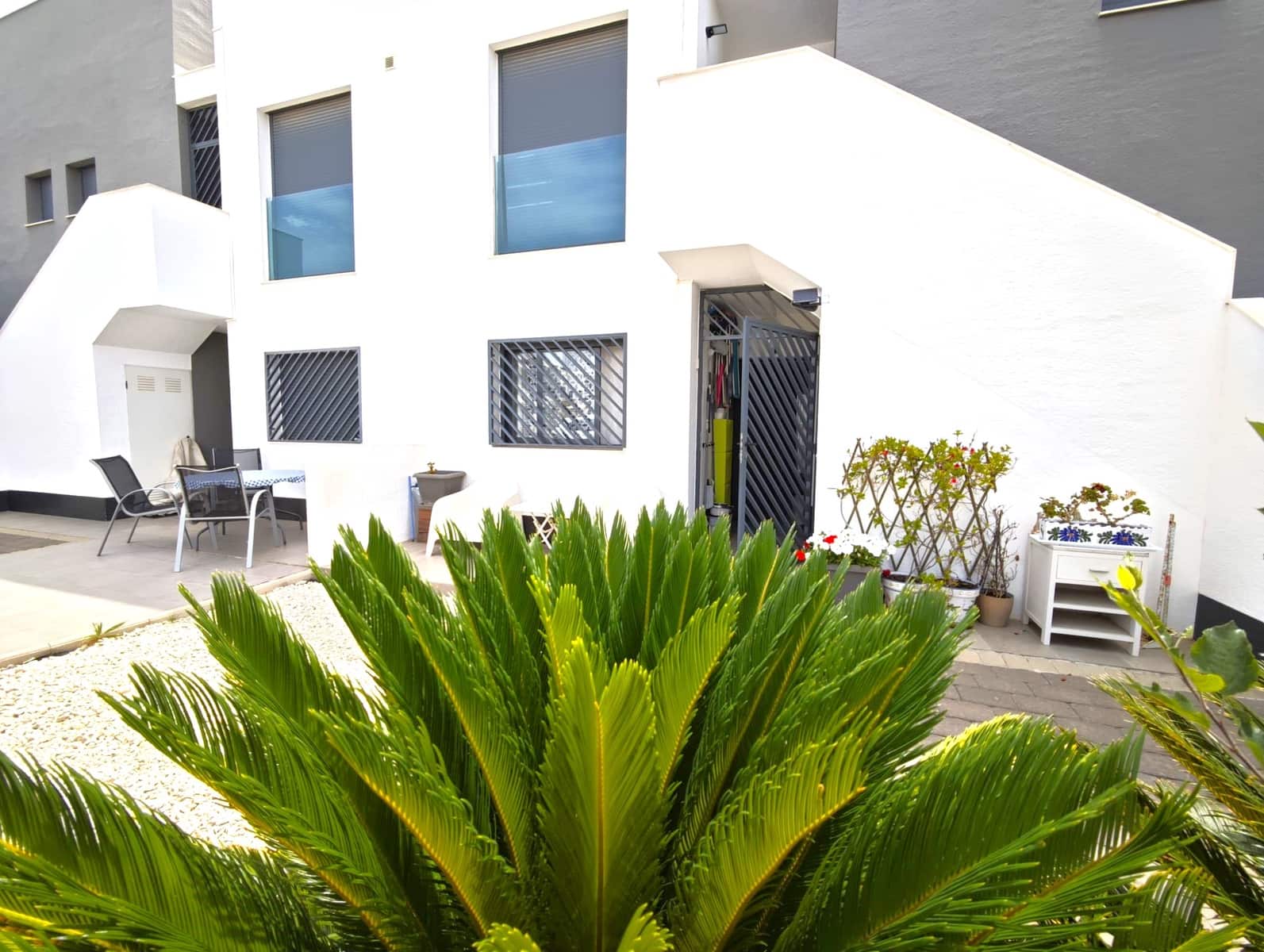 2 bedroom Apartment for sale in La Zenia with pool - € 289,000 (Ref: 9105230)