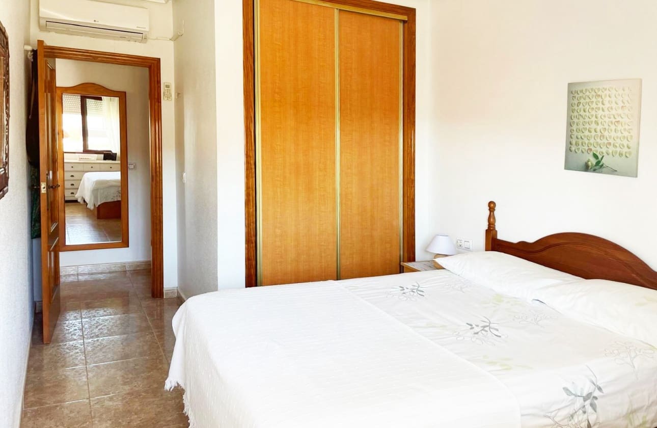 2 bedroom Apartment for sale in Orihuela Costa with pool - € 186,000 (Ref: 9115222)