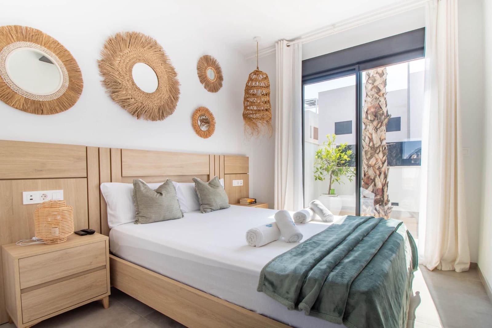 3 soveværelse Rækkehus til salg i Santiago de la Ribera med swimmingpool garage - € 735.000 (Ref: 9115223)