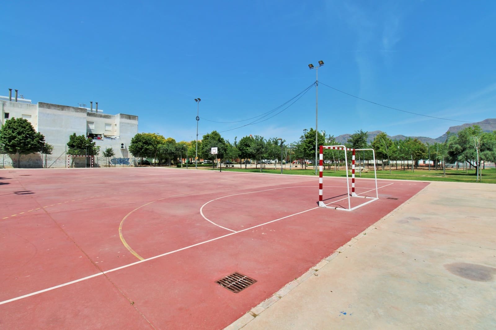 3 soveværelse Semi-Rækkehus til salg i Orihuela med swimmingpool - € 199.000 (Ref: 9133543)