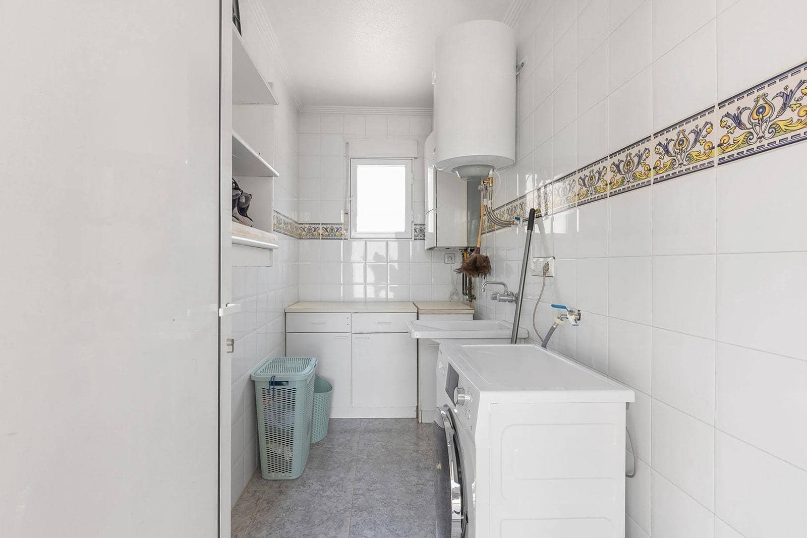 2 makuuhuone Huvila myytävänä paikassa Torre de la Horadada mukana uima-altaan 
autotalli - 739 000 € (Ref: 9146438)