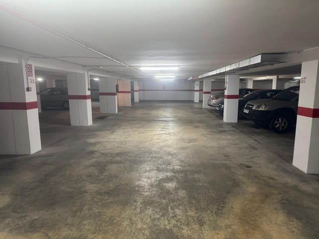 Garasje til salgs i Playa del Acequión, Torrevieja - € 12 500 (Ref: 9190421)