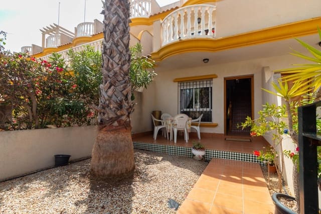 3 makuuhuone Rivitalo myytävänä paikassa Cabo Roig, Orihuela mukana uima-altaan - 259 000 € (Ref: 9194826)