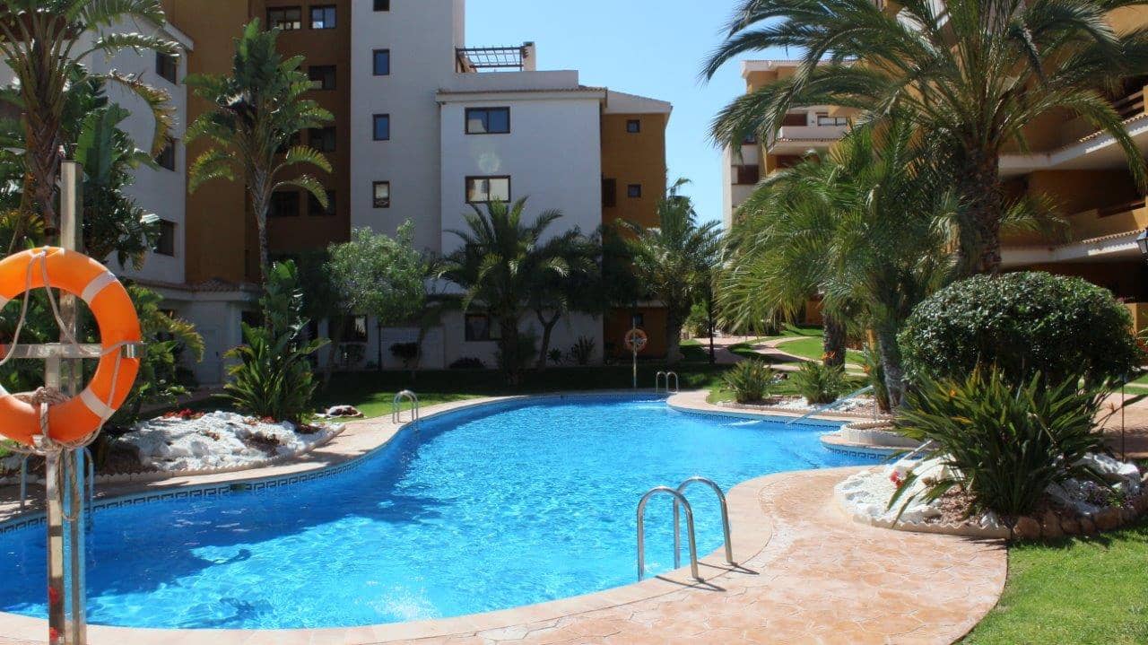 2 bedroom Apartment for sale in Punta Prima with pool - € 330,000 (Ref: 9218996)