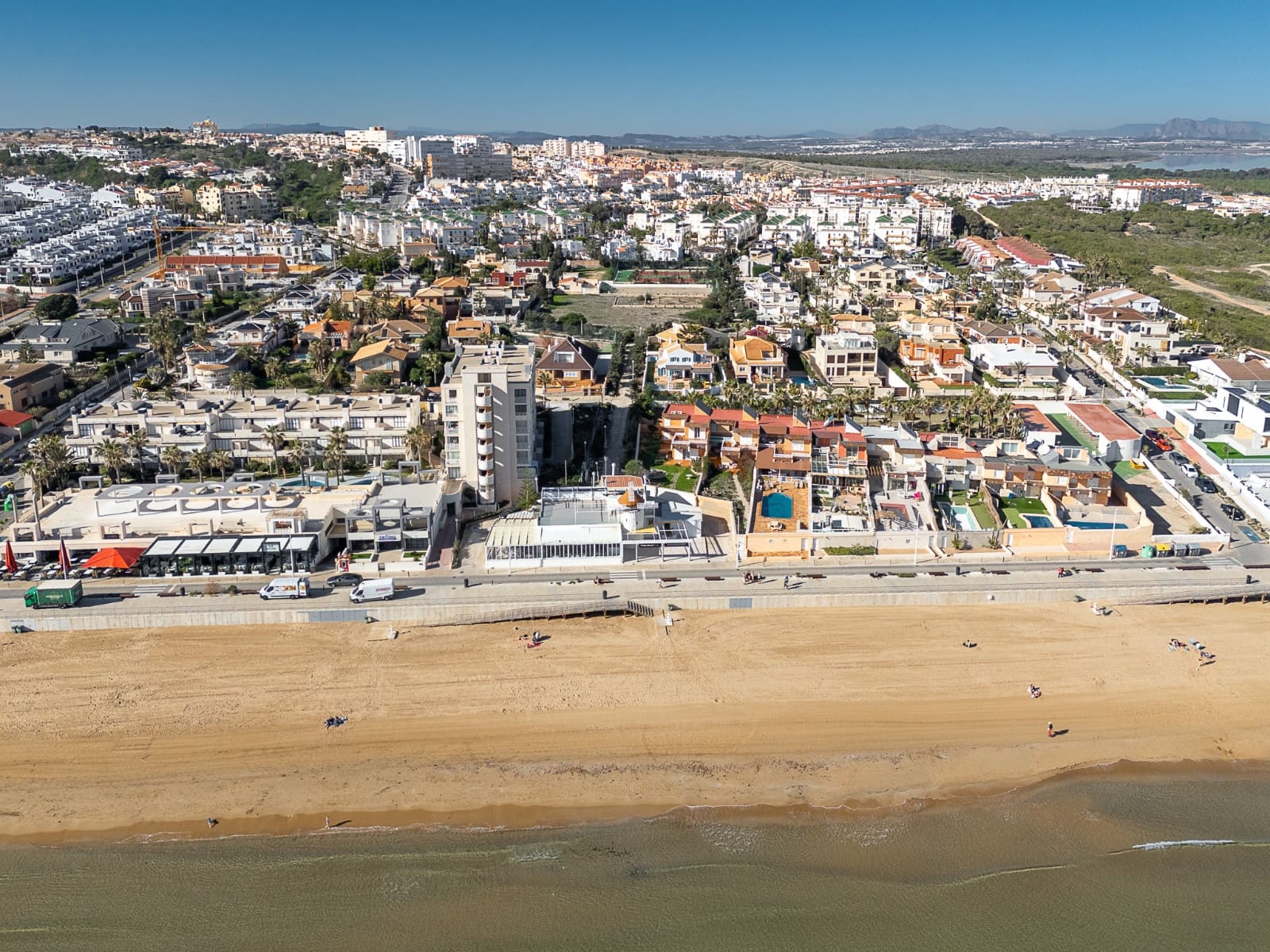 5 soverom Villa til salgs i La Mata med svømmebasseng - € 1 170 000 (Ref: 9218997)