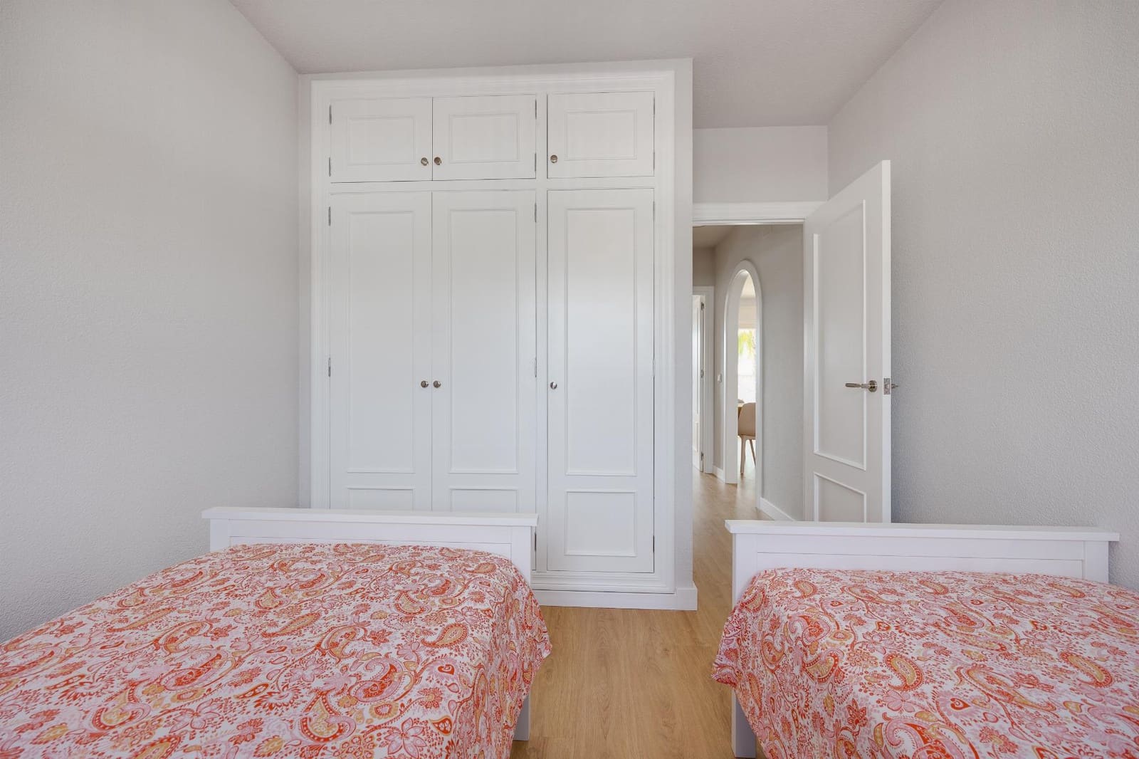 2 slaapkamer Appartement te koop in Orihuela Costa met zwembad - € 285.000 (Ref: 9235017)